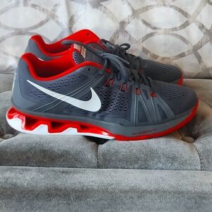 Reax Lightspeed 'Dark Grey Red' Size 11